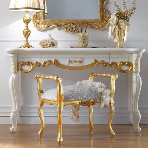 Traditional Dressing Tables