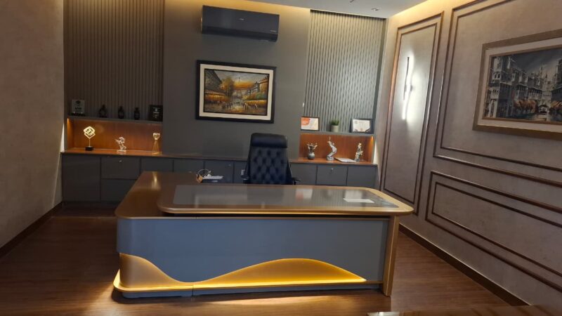 Grand Exec